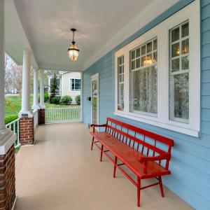 Photo #3 of 206 FIRST AVE, Farmville, VA 0.9 acres