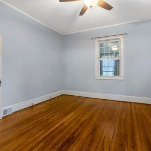 Photo #17 of 206 FIRST AVE, Farmville, VA 0.9 acres