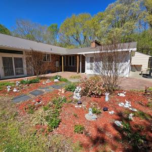 Photo #3 of 508 Kevin Dr, Farmville, VA 0.9 acres
