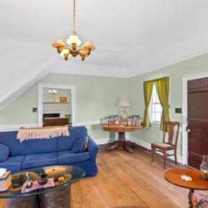 Photo #8 of 300 Poorhouse Road, Rice, VA 47.7 acres