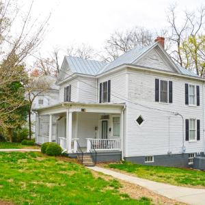 Photo #2 of 900 High Street, Farmville, VA 0.3 acres