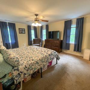 Photo #21 of 215 Beachcliff Road, Blackstone, VA 1.3 acres