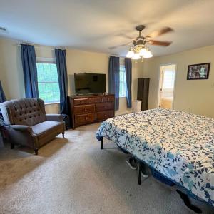 Photo #22 of 215 Beachcliff Road, Blackstone, VA 1.3 acres