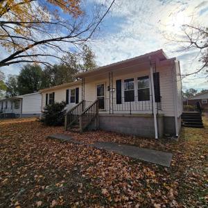 Photo #3 of 302 IRVIN, Blackstone, VA 0.2 acres