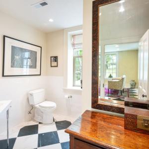 Bathroom, Level 1