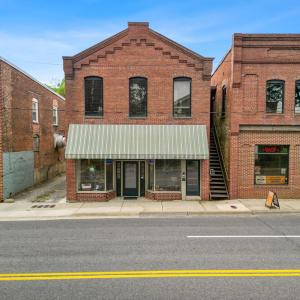 Photo #2 of 215 West Third Street, Farmville, VA 0.1 acres