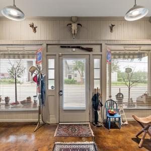 Photo #9 of 215 West Third Street, Farmville, VA 0.1 acres