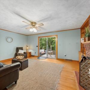 Photo #36 of 8911 Deekens Street, Amelia Court House, VA 1.0 acres