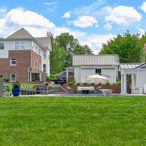 Photo #49 of 908 High Street, Farmville, VA 2.4 acres
