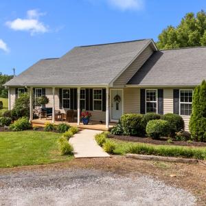 Photo #3 of 201 School Road, Dillwyn, VA 2.0 acres