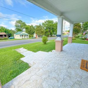 Photo #23 of 512 East Virginia Avenue, Crewe, VA 0.3 acres