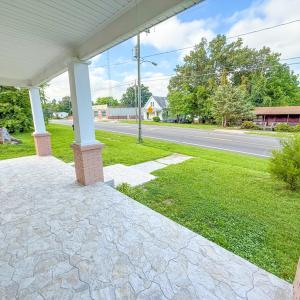Photo #24 of 512 East Virginia Avenue, Crewe, VA 0.3 acres