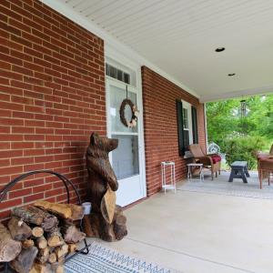 Photo #5 of 1538 Redfields Rd, Appomattox, VA 1.2 acres