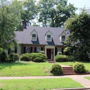 Photo #2 of 809 First Ave, Farmville, VA 0.4 acres