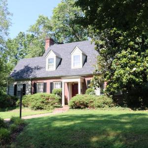 Photo #3 of 809 First Ave, Farmville, VA 0.4 acres