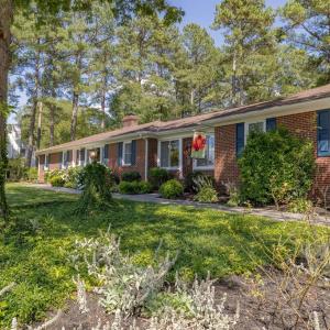 Photo #2 of 935 South Broad Street, Kenbridge, VA 1.8 acres