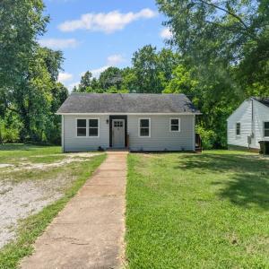 Photo #38 of 607 Longwood Avenue, Farmville, VA 0.4 acres