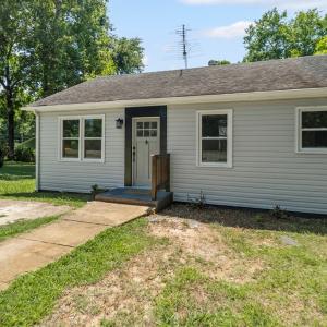 Photo #41 of 607 Longwood Avenue, Farmville, VA 0.4 acres