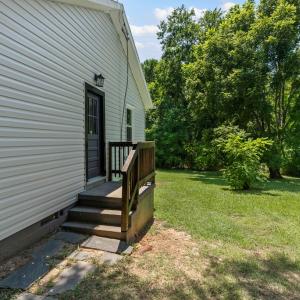 Photo #42 of 607 Longwood Avenue, Farmville, VA 0.4 acres