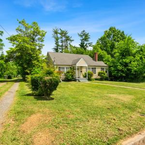 Photo #34 of 702 Irving Street, Farmville, VA 0.2 acres