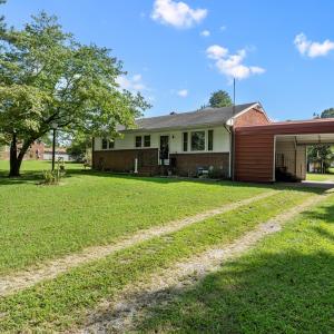 Photo #2 of 400 CALIFORNIA AVE, Crewe, VA 0.4 acres