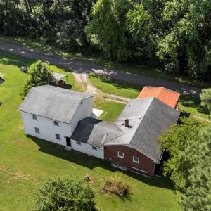 Photo #42 of 400 CALIFORNIA AVE, Crewe, VA 0.4 acres