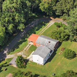 Photo #46 of 400 CALIFORNIA AVE, Crewe, VA 0.4 acres