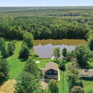 Photo #14 of 1506 Old Poole Rd, Alberta, VA 1.8 acres