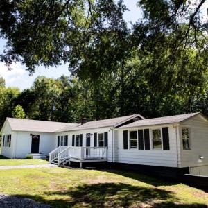 Photo #54 of 3153 Third Street, Farmville, VA 1.8 acres