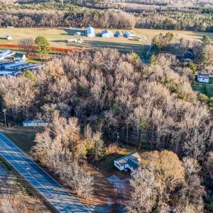 Photo #61 of 3153 Third Street, Farmville, VA 1.8 acres