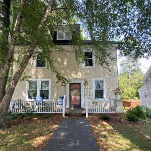 Photo #2 of 305 E 5th Avenue, Kenbridge, VA 0.3 acres