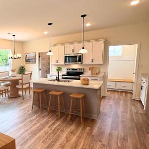 Photo #6 of 1800 Timberline Dr, Farmville, VA 0.2 acres