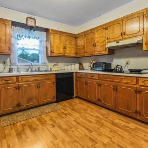 Photo #11 of 705 Northview Drive, Farmville, VA 0.8 acres