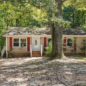 Photo #25 of 404 Benton St, South Hill, VA 0.4 acres