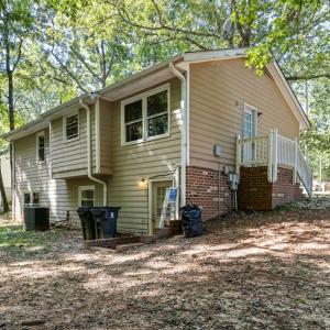 Photo #27 of 404 Benton St, South Hill, VA 0.4 acres