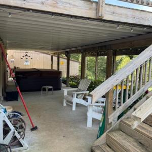 Photo #20 of 827 Wolf Creek Ln, Appomattox, VA 15.3 acres