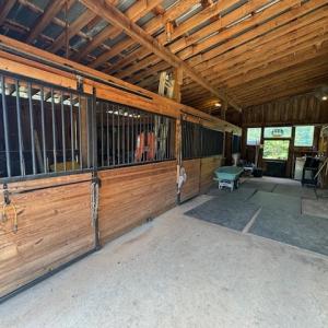 Photo #27 of 827 Wolf Creek Ln, Appomattox, VA 15.3 acres