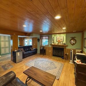 Photo #53 of 827 Wolf Creek Ln, Appomattox, VA 15.3 acres