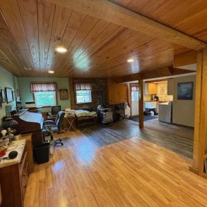 Photo #54 of 827 Wolf Creek Ln, Appomattox, VA 15.3 acres