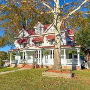 Photo #39 of 507 E. Carolina Avenue, Crewe, VA 1.2 acres