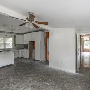 Photo #5 of 311 Four Locust Hwy, Keysville, VA 1.0 acres