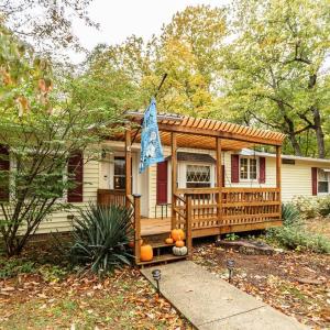 Photo #3 of 301 Log Cabin Rd, Appomattox, VA 1.0 acres