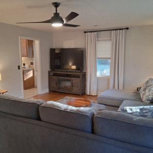 Photo #13 of 1060 Avondale Drive, Halifax, VA 2.4 acres