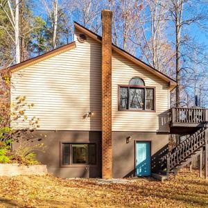 Photo #2 of 244 Ridgeway Dr, Farmville, VA 3.1 acres