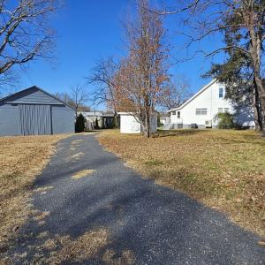 Photo #4 of 74 Conner St, Dillwyn, VA 0.4 acres