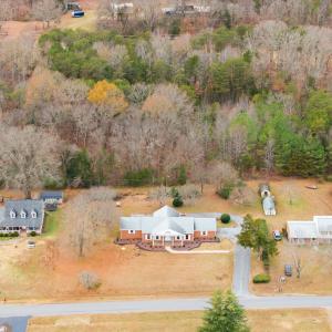 Photo #3 of 308 Dana Dr, Farmville, VA 0.9 acres