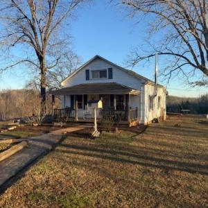 Photo #2 of 5540 Crumptown Road, Farmville, VA 24.7 acres