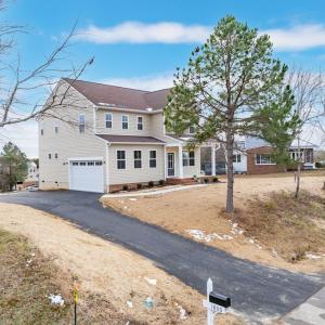 Photo #42 of 1800 Timberline Dr, Farmville, VA 0.2 acres