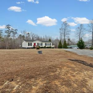 Photo #25 of 2714 Stage Coach Road, Farmville, VA 2.1 acres