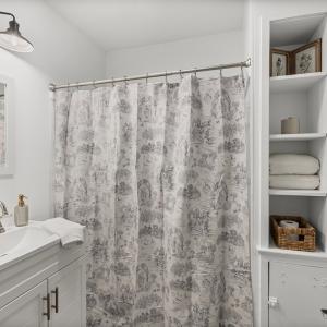 Photo #19 of 702 Irving Street, Farmville, VA 0.2 acres